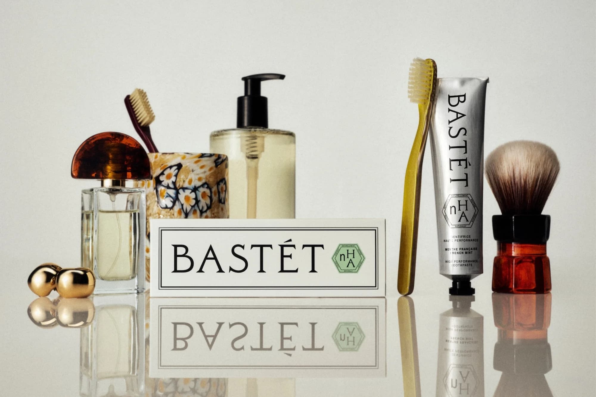 Wedge designs Bastét, an oral-care brand for the beauty counter
